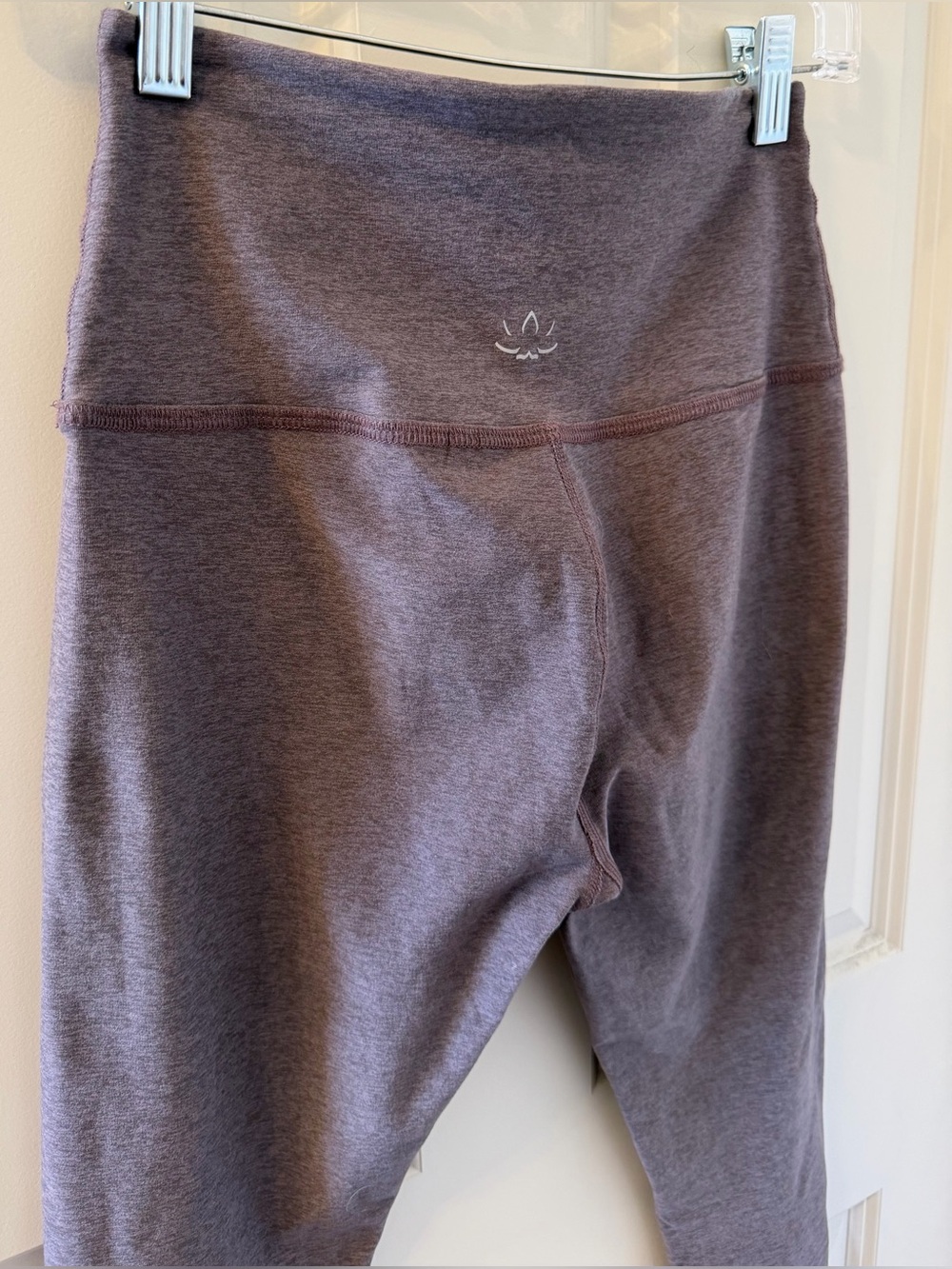 Beyond Yoga Spacedye Caught In The Midi High Waisted Legging in Brown, Size M - Picture 5 of 7